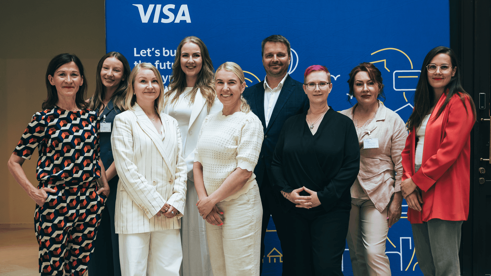 Visa She's Next 2026 -finalistit yhdessä